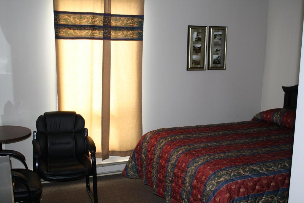 The Country Inn Motel 간더 객실 사진